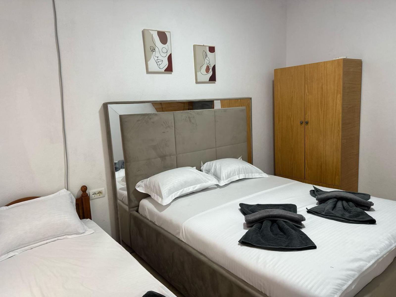 Toni Appartement Durrës